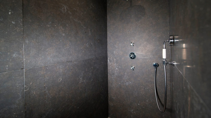 belgian-bluestone-kalkstein-dusj