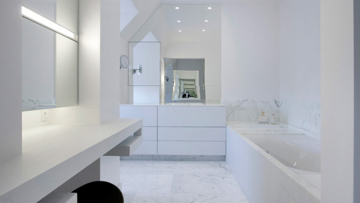 bianco-statuario-marmor-bad