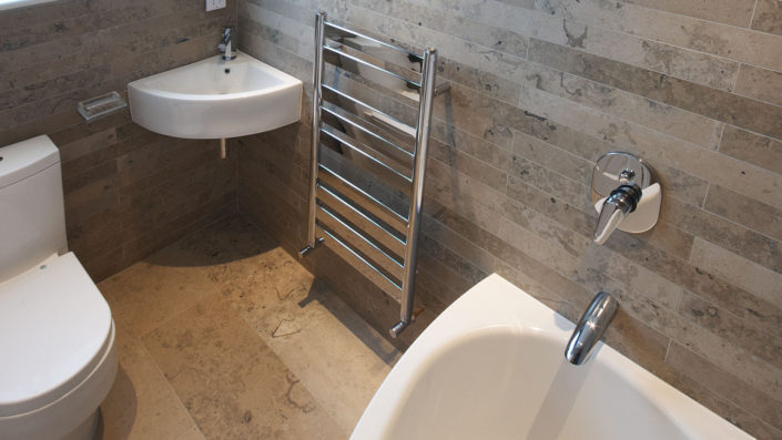 jura-grey-blue-bad-kalkstein