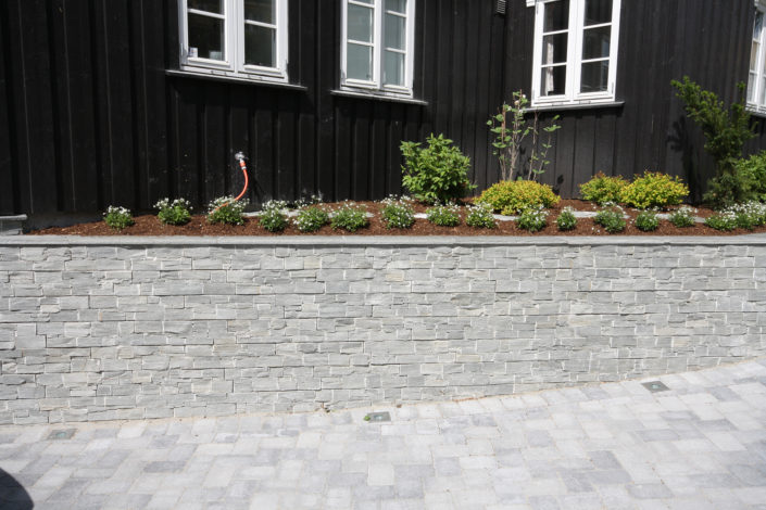 Hallingskarvet steinpanel